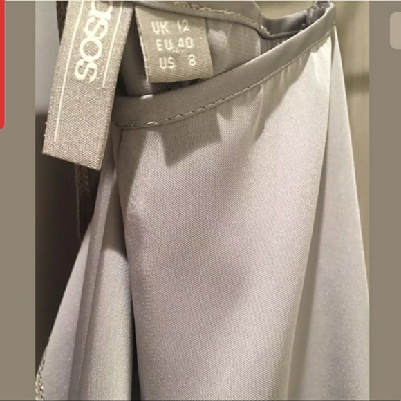 ASOS brand silvery lilac satiny halter ruffle blouse size 8 - Picture 6 of 14